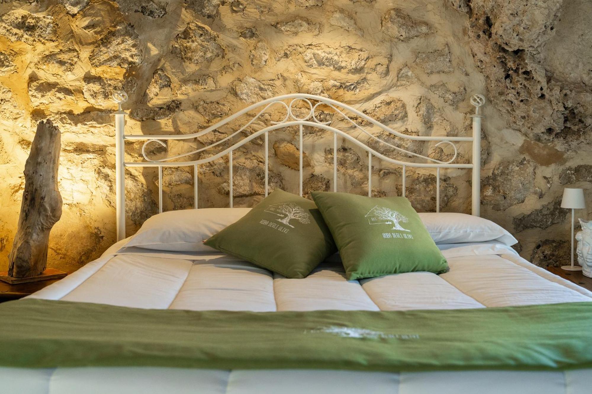 Roba Degli Ulivi Bed & Breakfast Agrigento Exterior foto