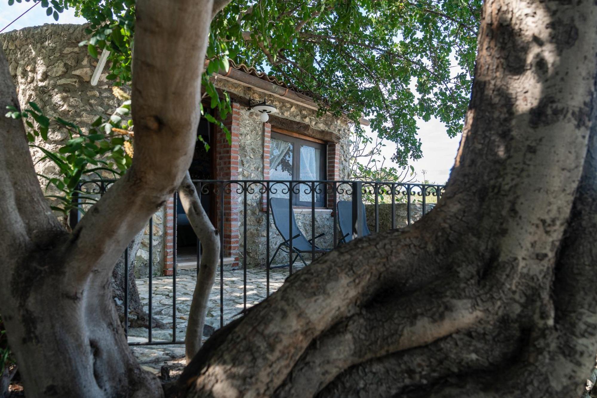 Roba Degli Ulivi Bed & Breakfast Agrigento Exterior foto
