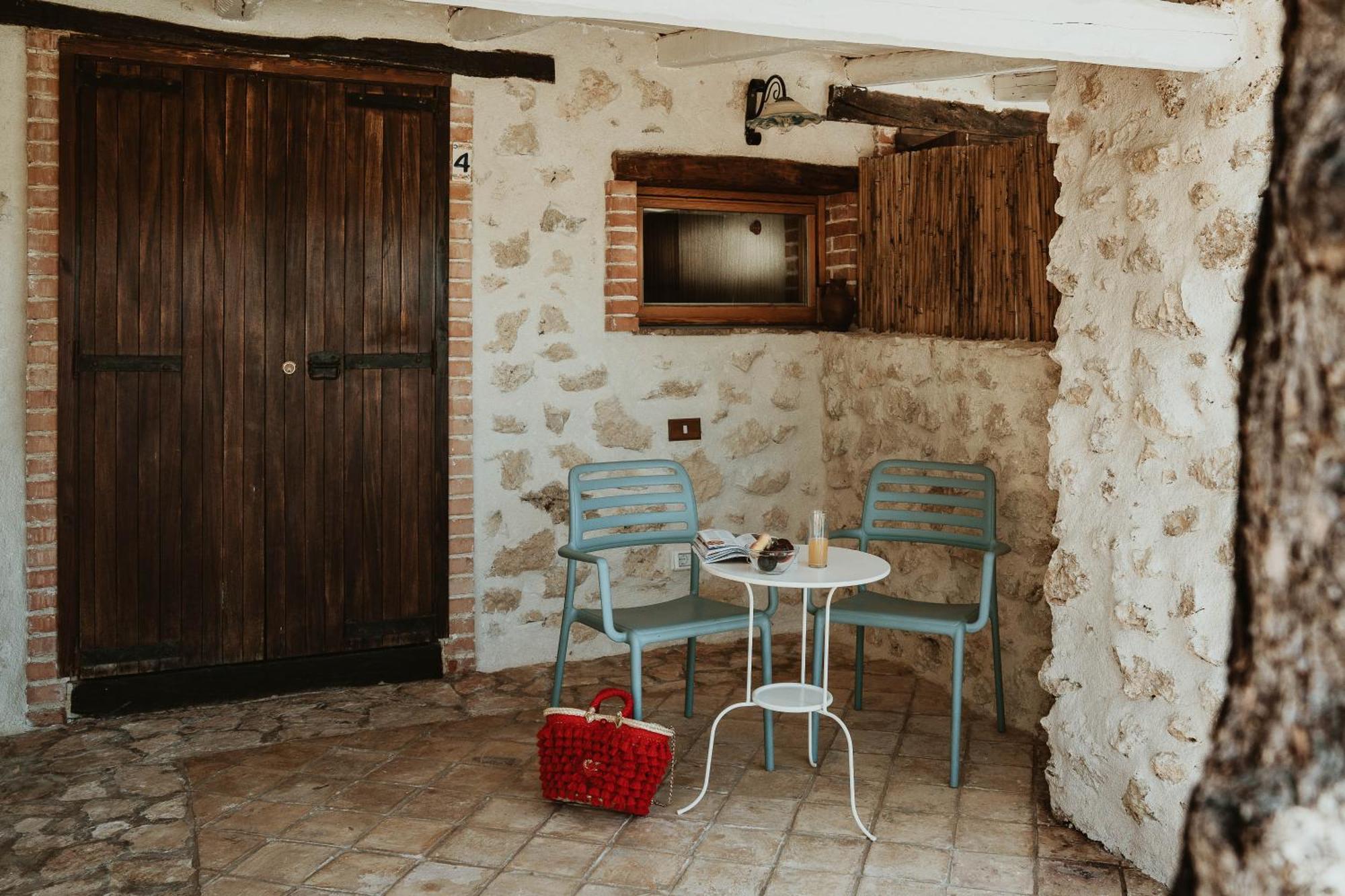 Roba Degli Ulivi Bed & Breakfast Agrigento Exterior foto